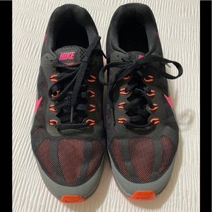 Nike Womens Air Max Dynasty 2 852445-002 Black Running Shoes Sneakers Si…